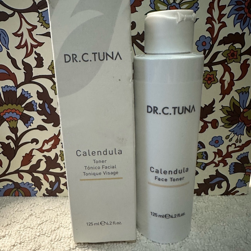Farmasi Dr. C. Tuna Calendula Face Toner 125ml